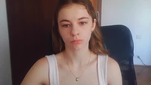 AriaCreazy online show from June 2026 06:21:02 AM