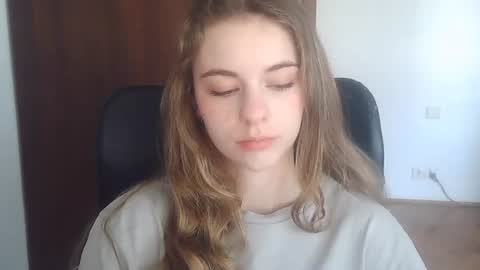 AriaCreazy online show from June 2026 06:18:02 AM