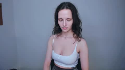 Ariadna online show from July 2026 09:21:02 PM