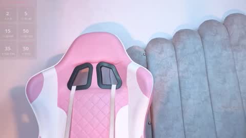 Snapshot of ariadnaz chatting on January 2026 11:41:02 PM ARIADNA IM NEW HERE THANK YOU VERY MUCH FOR FOLLOWING ME online show from January 2026 11:41:02 PM