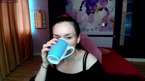 AriaGray online show from July 2026 12:30:02 PM