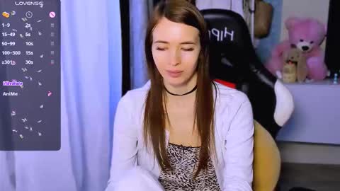 Ari online show from September 2025 05:46:01 AM