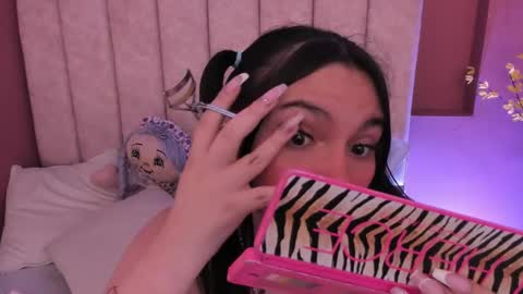 Snapshot of ariana__clauss chatting on October 2025 08:57:01 PM ariana__clauss online show from October 2025 08:57:01 PM