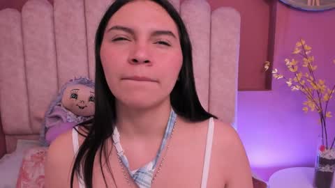 Snapshot of ariana__clauss chatting on October 2025 07:16:01 PM ariana__clauss online show from October 2025 07:16:01 PM