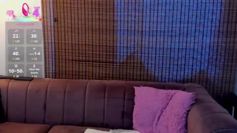 Ariana Cruz online show from September 2025 02:28:02 PM