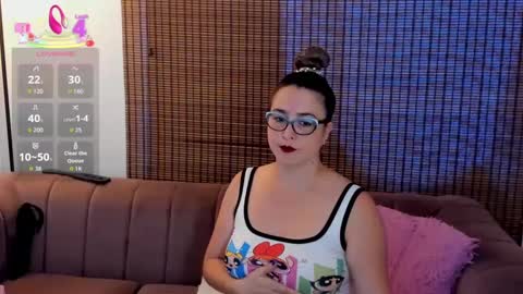 Ariana Cruz online show from September 2025 12:59:02 PM