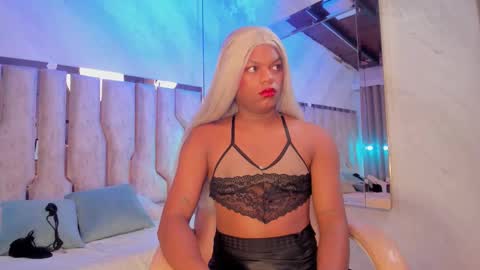 Snapshot of ariana_grande233 chatting on February 2026 11:31:02 AM ariana_grande233 online show from February 2026 11:31:02 AM