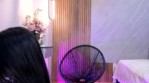 Ariana online show from February 2025 12:40:01 PM