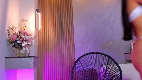 Ariana online show from March 2025 12:39:02 PM