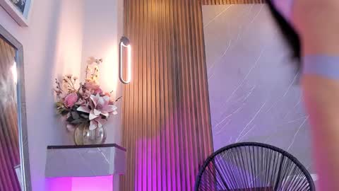 Ariana online show from March 2025 12:47:01 PM