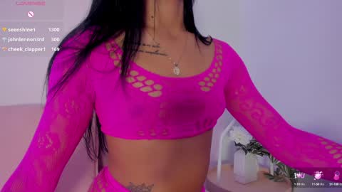 Snapshot of ariana_klart chatting on January 2025 07:37:02 AM Ariana online show from January 2025 07:37:02 AM