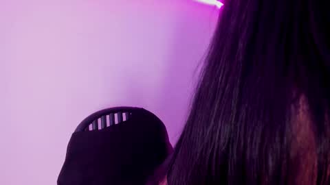 Snapshot of ariana_klart chatting on February 2025 05:16:01 AM Ariana online show from February 2025 05:16:01 AM