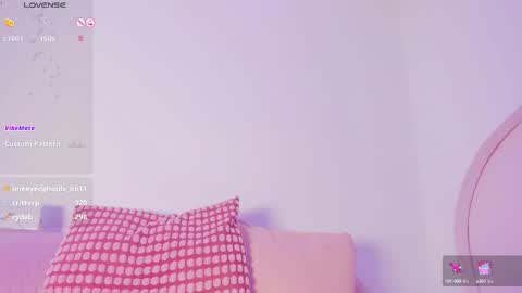 Snapshot of ariana_klart chatting on February 2025 10:59:02 AM Ariana online show from February 2025 10:59:02 AM