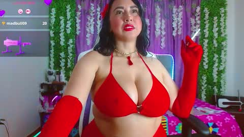 Ariana online show from October 2025 05:01:01 PM