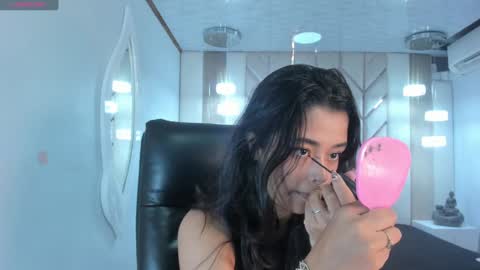 Ariana  online show from December 2024 08:07:02 PM