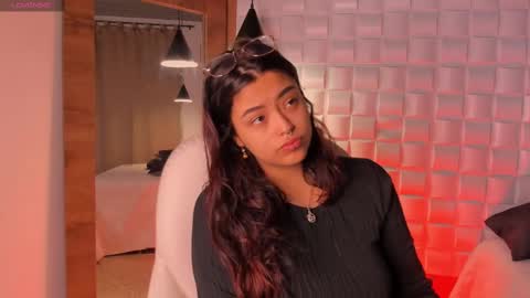 Ariana  online show from September 2025 12:27:02 PM