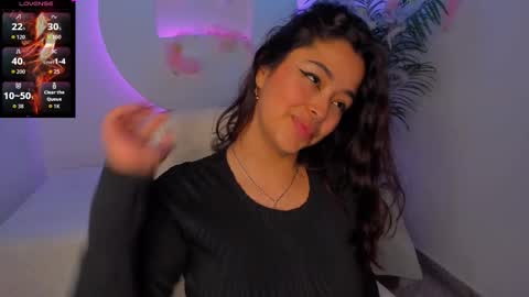 Ariana  online show from October 2025 01:34:02 PM