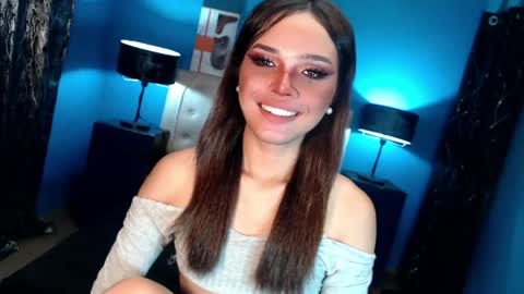 Snapshot of ariana_queen_hugecock69 chatting on May 2026 01:06:01 PM Arian online show from May 2026 01:06:01 PM