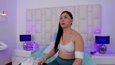  ariana  online show from March 2025 10:27:02 PM