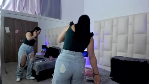  ariana  online show from February 2026 04:08:01 PM