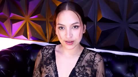 Snapshot of arianaa_jones chatting on October 2025 01:20:01 PM online show from October 2025 01:20:01 PM