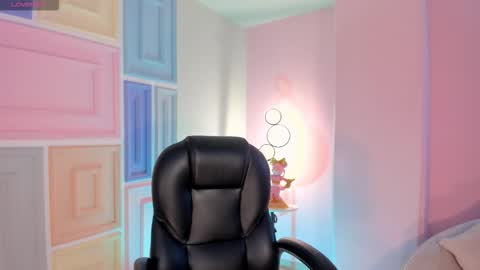 Ariana Dumont online show from September 2025 11:32:01 AM