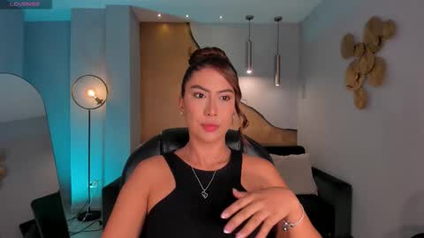 Ariana Dumont online show from February 2026 10:44:02 AM