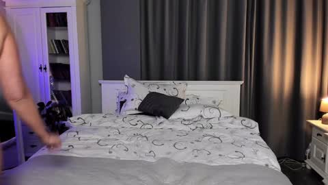 Ana online show from December 2024 03:00:02 PM