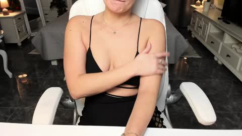 Ana online show from December 2024 02:53:01 PM