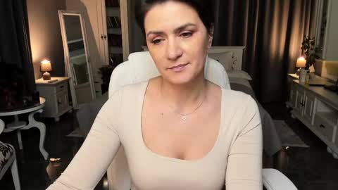 Ana online show from February 2025 04:19:02 PM