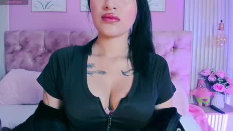 arianawest_ online show from May 2026 12:55:02 PM