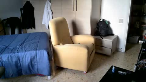 Banana online show from February 2025 04:35:02 PM