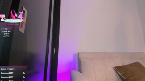 arianna_0 online show from September 2025 01:14:02 PM