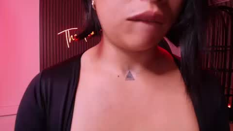 Arianna online show from September 2025 09:37:01 PM