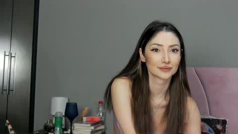 arianna_moonx online show from October 2025 08:41:02 PM