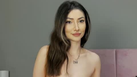 arianna_moonx online show from October 2025 09:09:02 PM