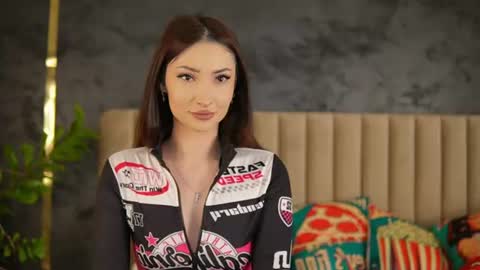 Snapshot of arianna_moonx chatting on July 2026 08:29:01 AM arianna_moonx online show from July 2026 08:29:01 AM