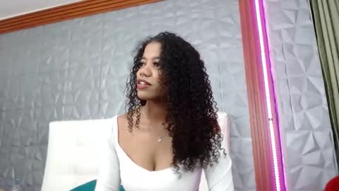 Snapshot of arianna_rochel chatting on November 2025 02:50:01 PM arianna_rochel online show from November 2025 02:50:01 PM