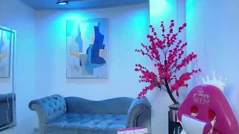 arianna_sweeet online show from September 2025 03:17:01 AM