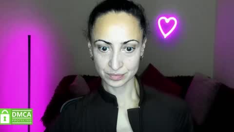 Arianna online show from October 2025 05:36:02 PM