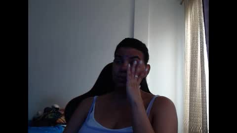 ariannaloovel online show from February 2025 06:11:02 PM