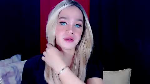 Snapshot of arianne_xoxo777 chatting on December 2024 12:19:02 AM ARIANNE CUMS online show from December 2024 12:19:02 AM