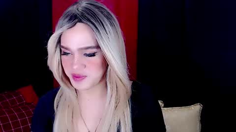 Snapshot of arianne_xoxo777 chatting on December 2024 08:08:02 AM ARIANNE CUMS online show from December 2024 08:08:02 AM