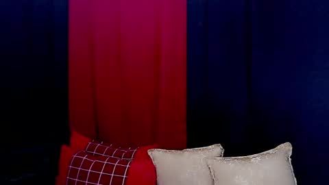 Snapshot of arianne_xoxo777 chatting on December 2024 10:18:02 AM ARIANNE CUMS online show from December 2024 10:18:02 AM