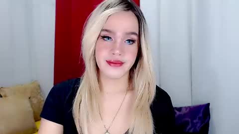 Snapshot of arianne_xoxo777 chatting on January 2025 12:57:01 AM ARIANNE CUMS online show from January 2025 12:57:01 AM