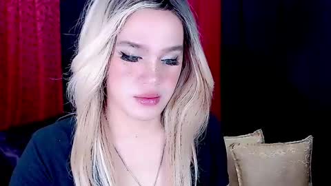 Snapshot of arianne_xoxo777 chatting on February 2025 11:10:02 AM ARIANNE CUMS online show from February 2025 11:10:02 AM
