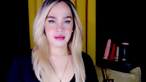 Snapshot of arianne_xoxo777 chatting on September 2025 09:04:01 PM ARIANNE CUMS online show from September 2025 09:04:01 PM