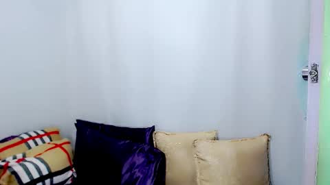 Snapshot of arianne_xoxo777 chatting on October 2025 07:26:02 AM ARIANNE CUMS online show from October 2025 07:26:02 AM