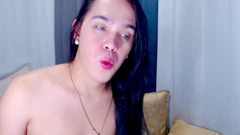 Snapshot of arianne_xoxo777 chatting on November 2025 01:06:02 AM ARIANNE CUMS online show from November 2025 01:06:02 AM