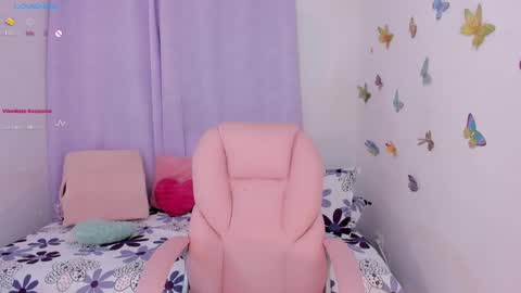 ariannna08_ online show from December 2024 07:29:01 AM